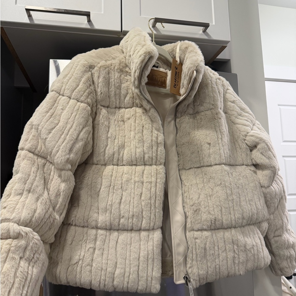 BearPaw Women's Plush Cream Teddy Jacket